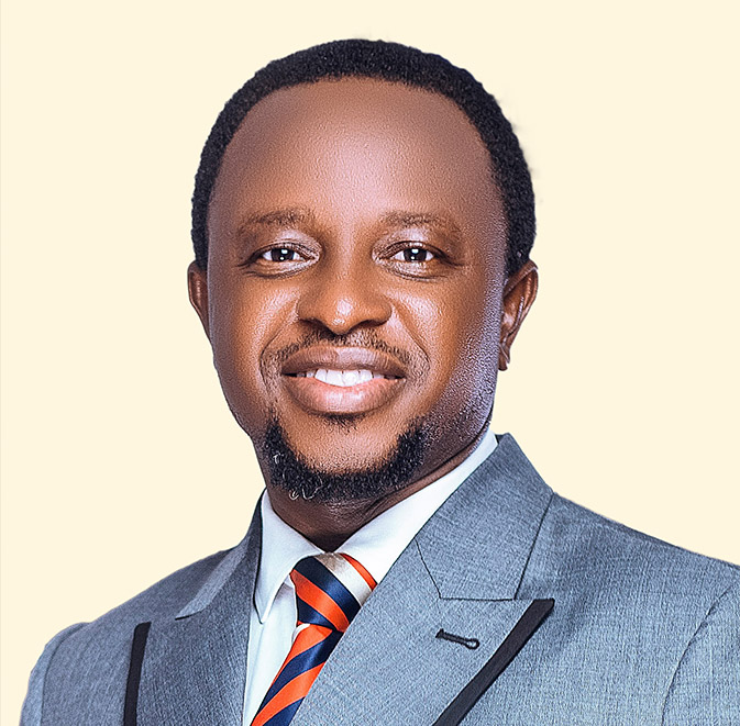 Dr Femi Oshofowora